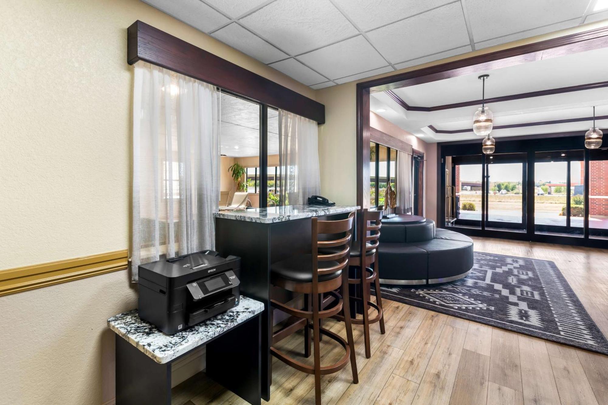 Express Inn&suites Hotel Calera